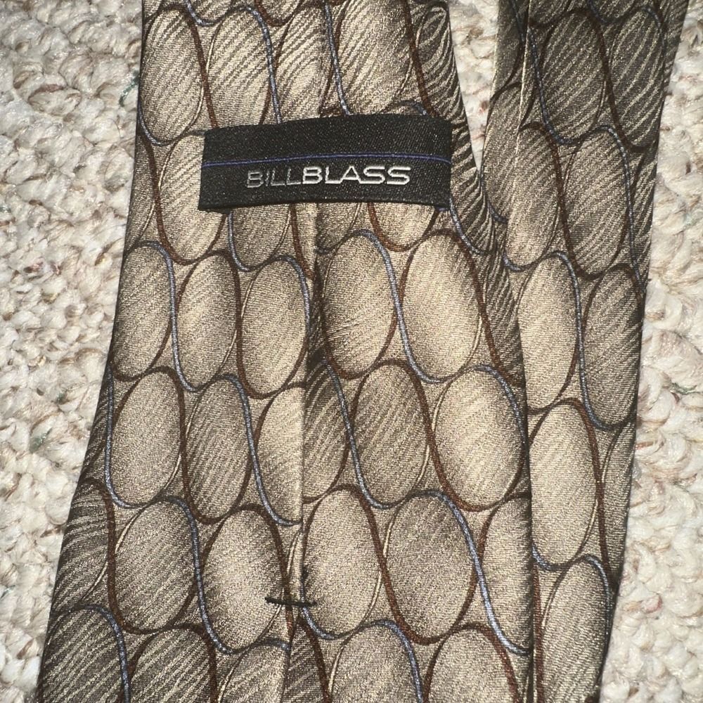 BILL BLASS Men's 100% Silk Neck Tie ~ Brown ~ EUC - Picture 4 of 4